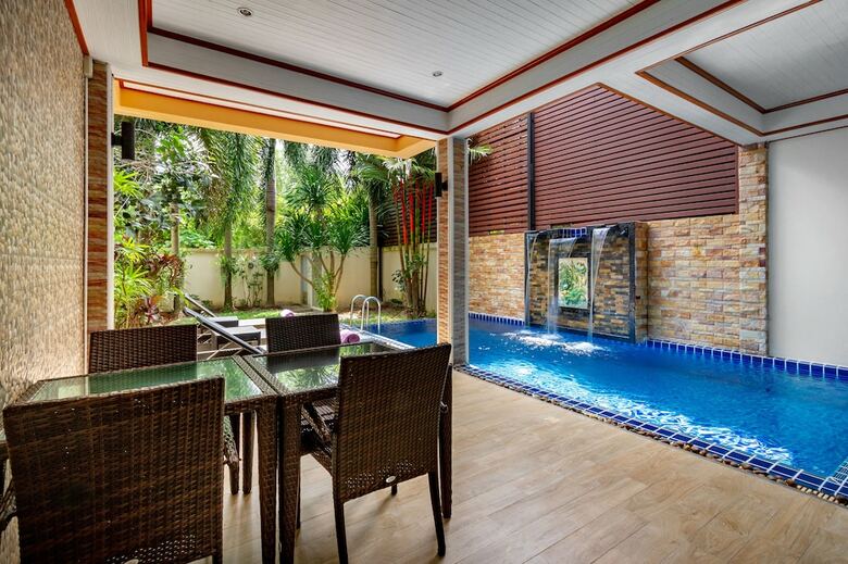 Villa Tropical Island Retreat - Bang Tao Beach, Pool, Pkg
