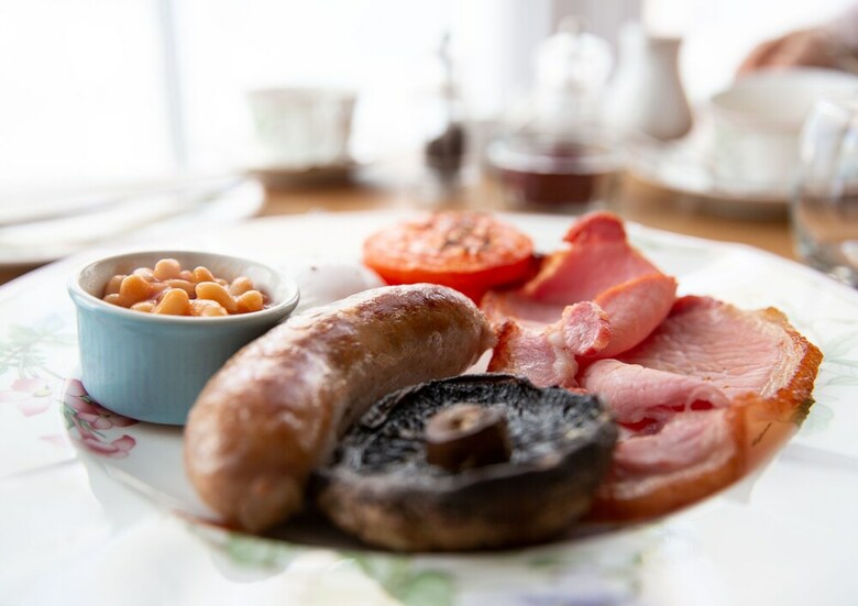 Bed & Breakfast Cawthorne House