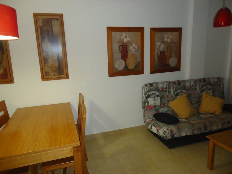 Apartamentos Paseo Maritimo 15 Lek