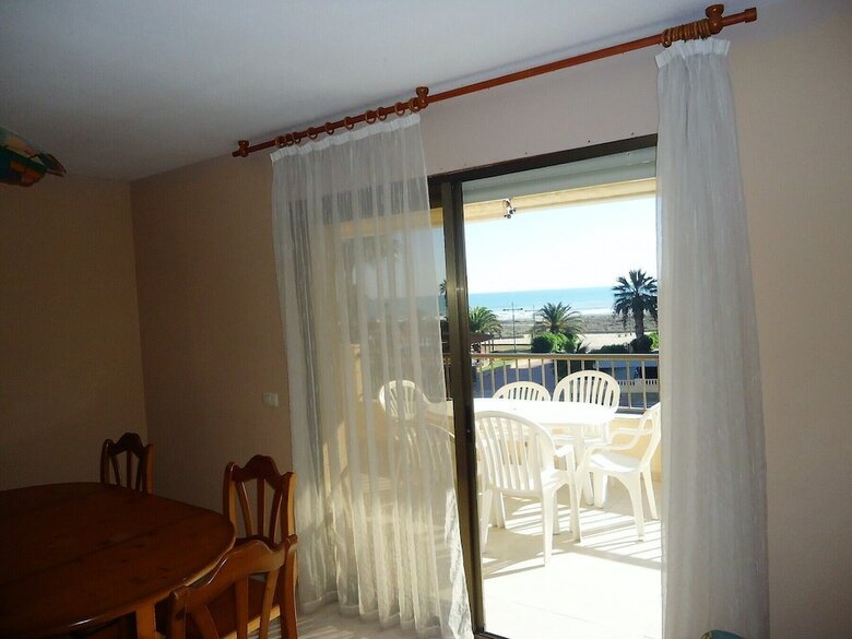 Apartamentos Alboran Lek
