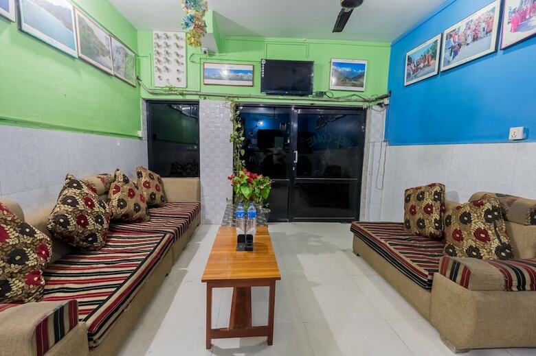 Spot On 617 Hotel Hemant
