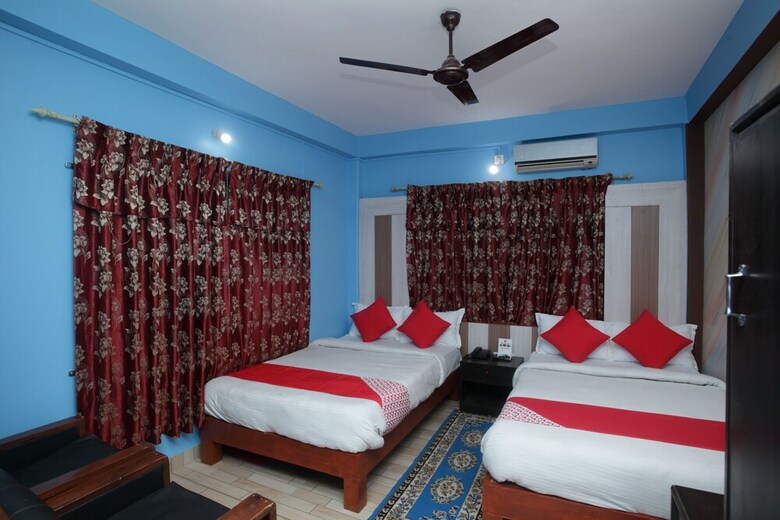 Oyo 618 Hotel Middle Point