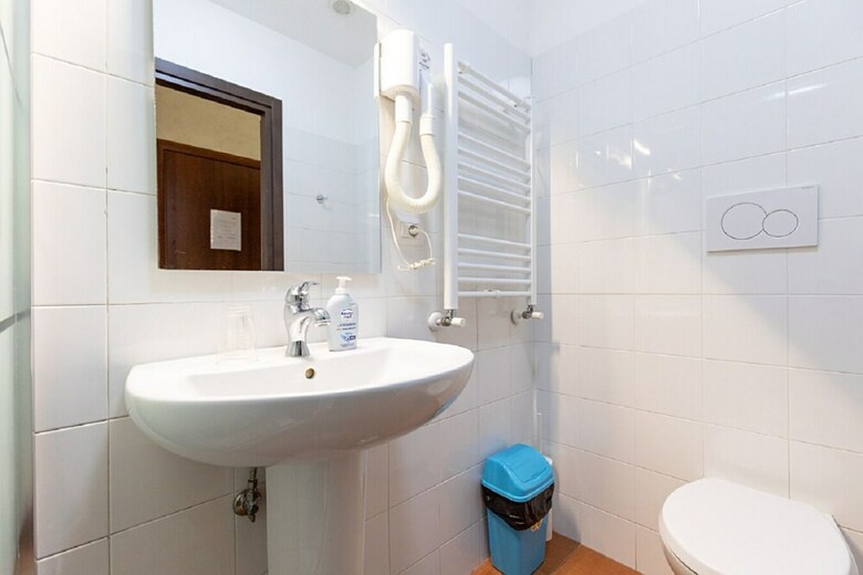Roma Enrico Guesthouse