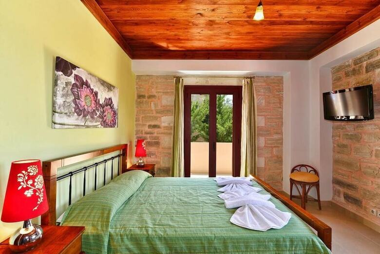 Grecian Villas Chania