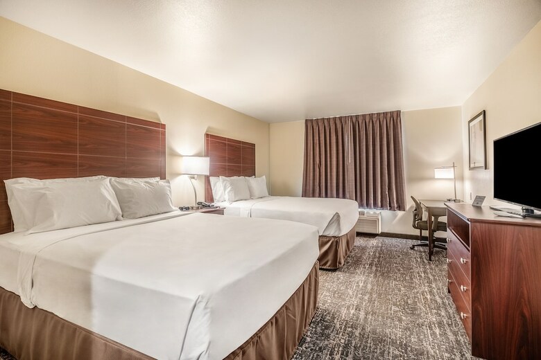 Cobblestone Hotel & Suites - Urbana