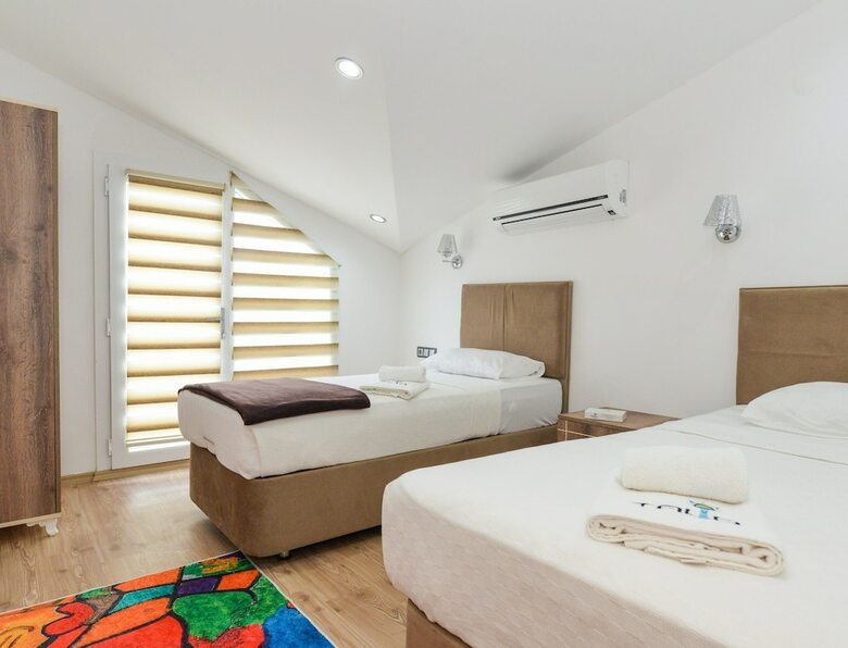 Tala Villa 9