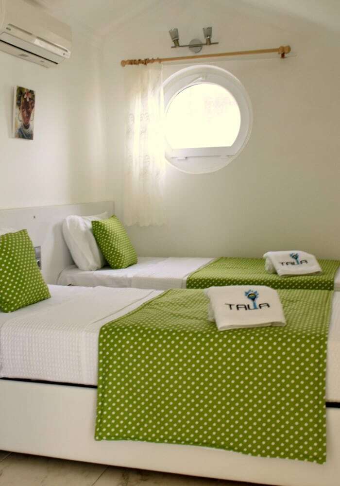 Tala Villa 16