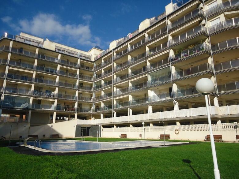 Apartamentos Paseo Mar�timo Lateral Lek