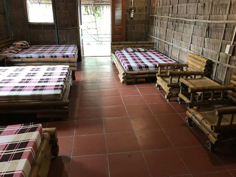 Hotel Nha Homestay