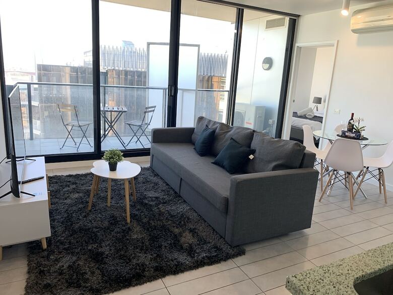 Jc Water View Apartment On La Trobe
