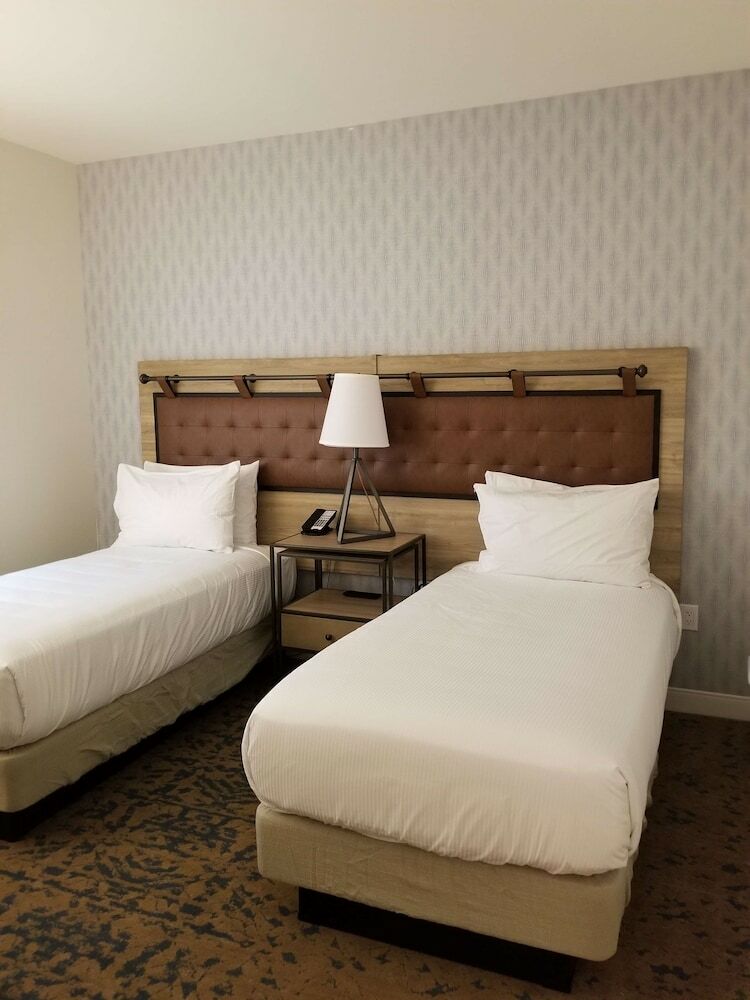 Hotel The Cassara Carlsbad, Tapestry Collection By Hilton