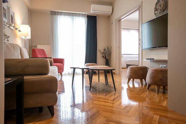 Apartamentos Luxurious 4 Bdrm 3bath Apt 1- Athens