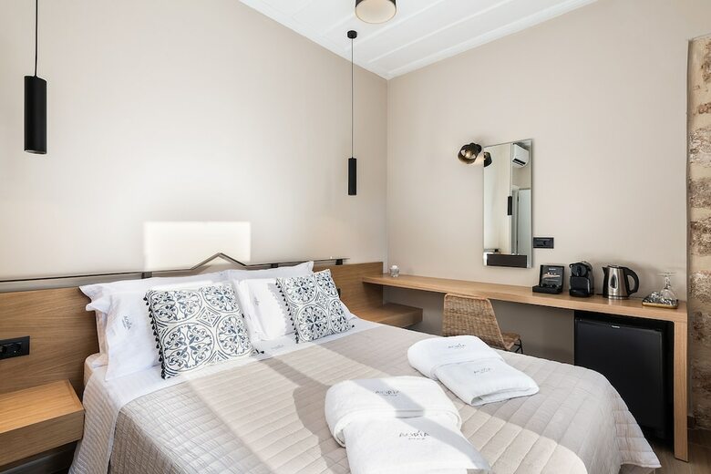 Hotel Aoria Estate Old Port