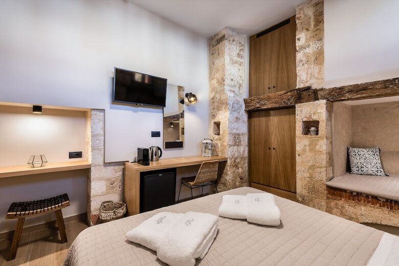 Hotel Aoria Estate Old Port