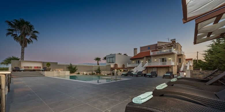 Grecian Villa Poseidon