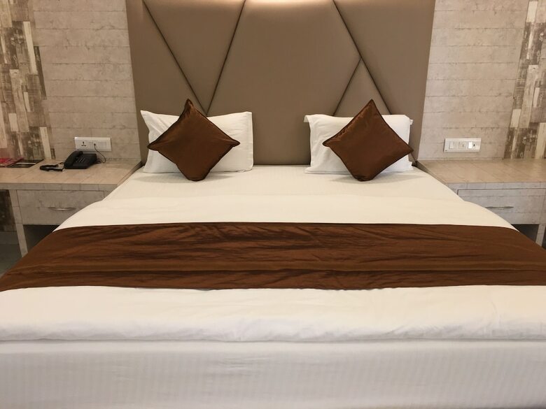 Hotel K3 Club Residency