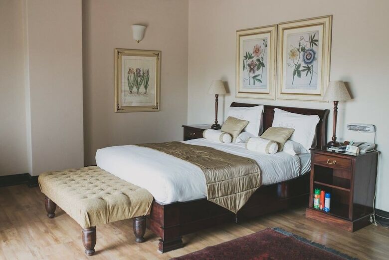Toadbury Hall Country Hotel