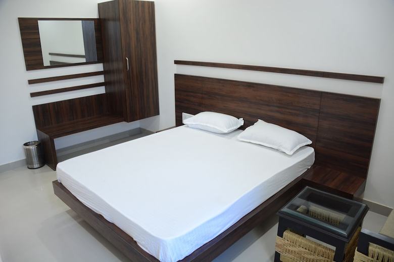 Hotel Paras