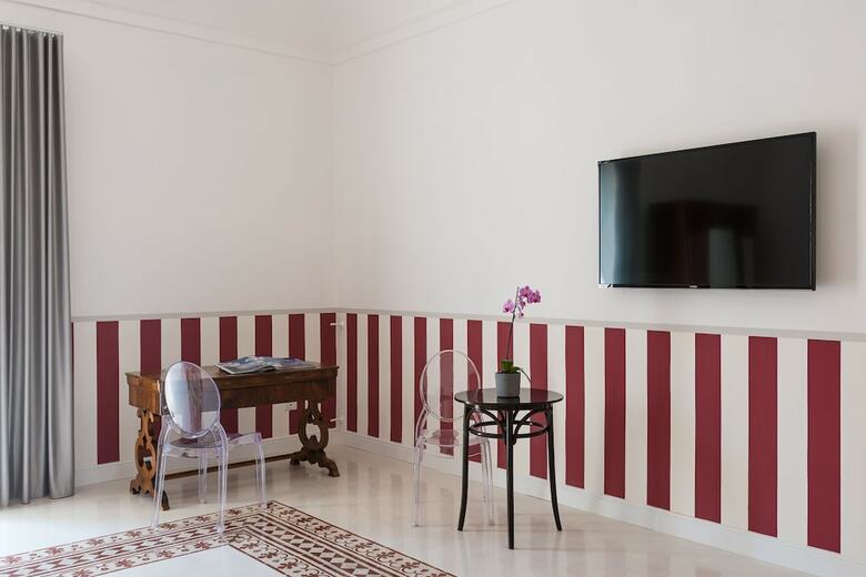Bed & Breakfast D-home Ortigia