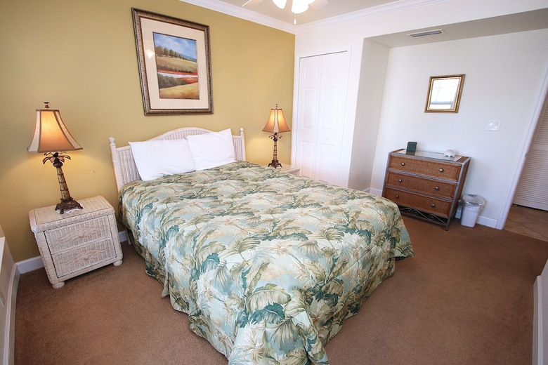 Barefoot Beach Resort 217e