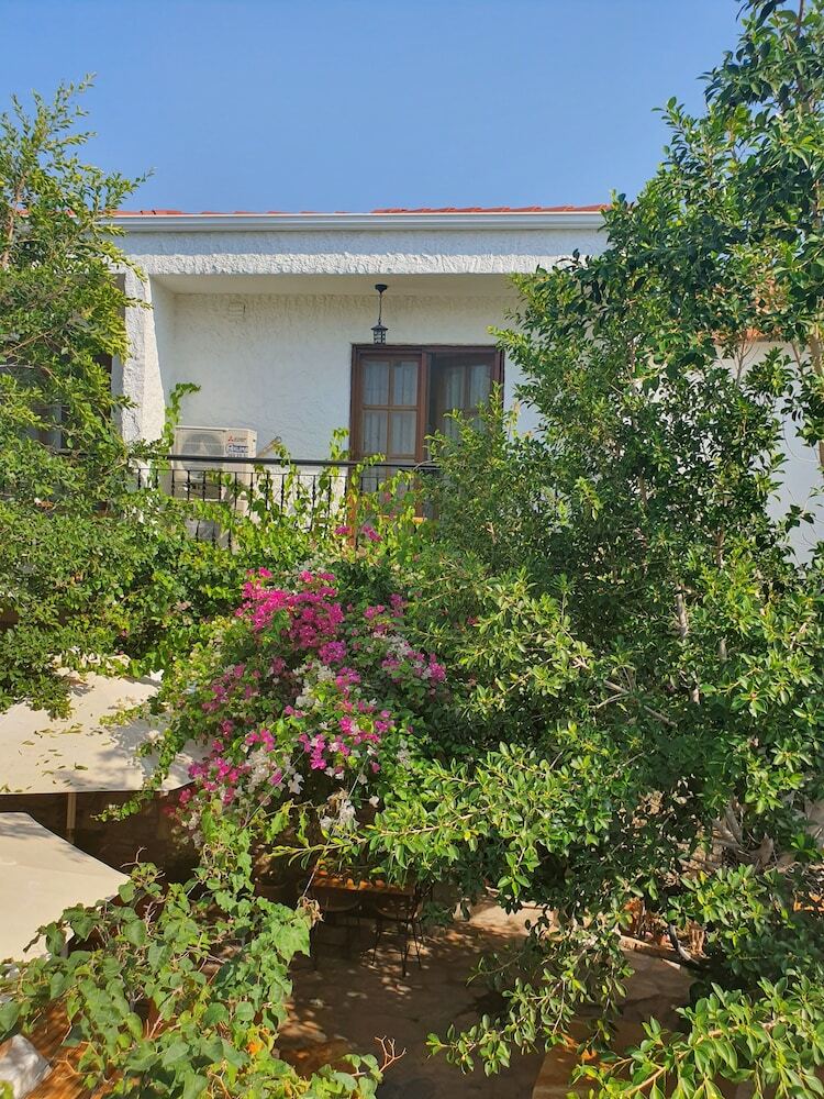 Bed & Breakfast Monza House Otel