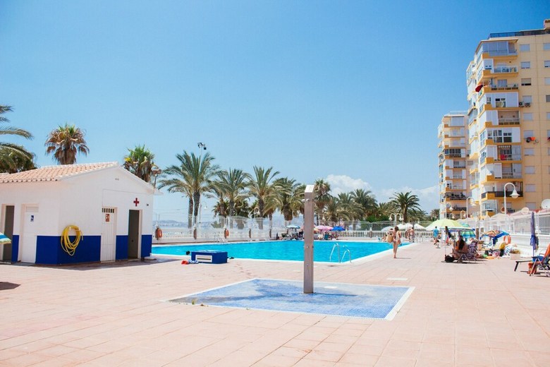 Apartamentos Loft En Residencial 1� L�nea Con Piscina