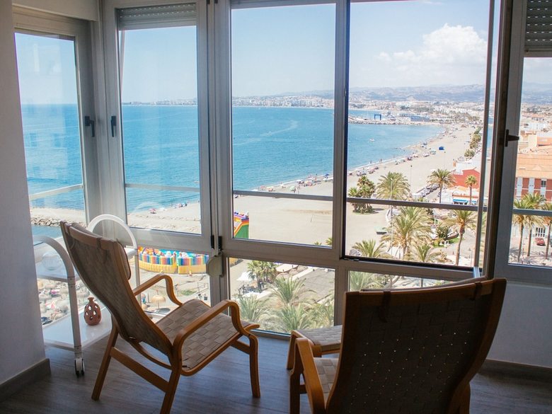 Apartamentos Loft En Residencial 1� L�nea Con Piscina