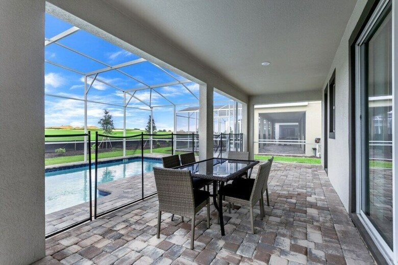 Beautiful 9bd Pool Hm, Game Champions Gate-701pbd
