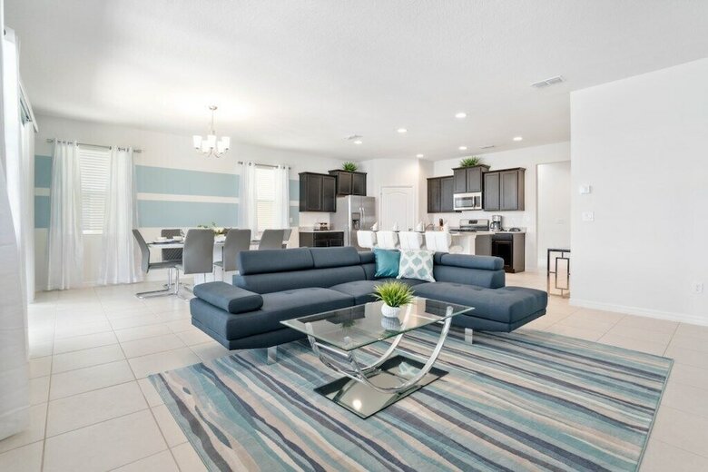 Lovely 5 Bed Pool Hm - Solterra-6082bod