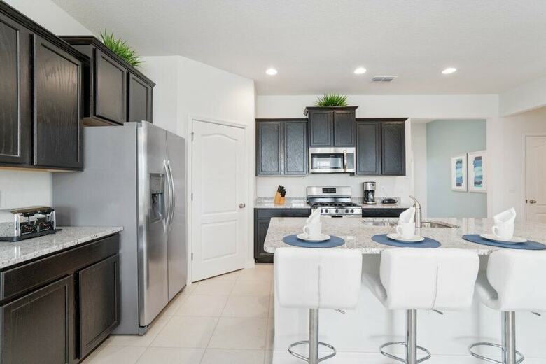 Lovely 5 Bed Pool Hm - Solterra-6082bod