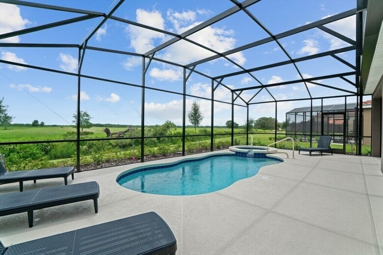 Lovely 5 Bed Pool Hm - Solterra-6082bod