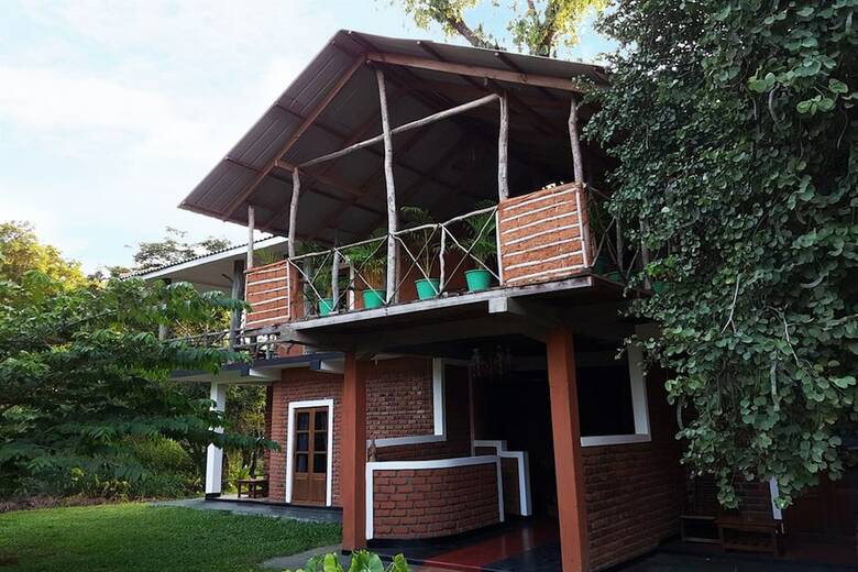 Hotel Sigiri Heritage Villa