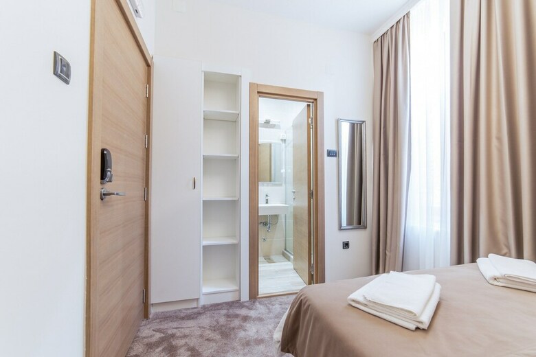 Hotel M House Belgrade