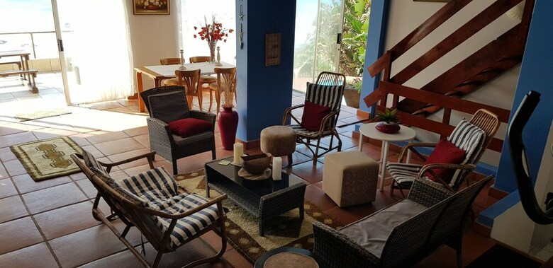 Hotel Dolphin Coast Guesthouse