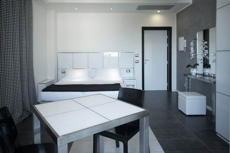 Residencia Atmosphere Suite Hotel