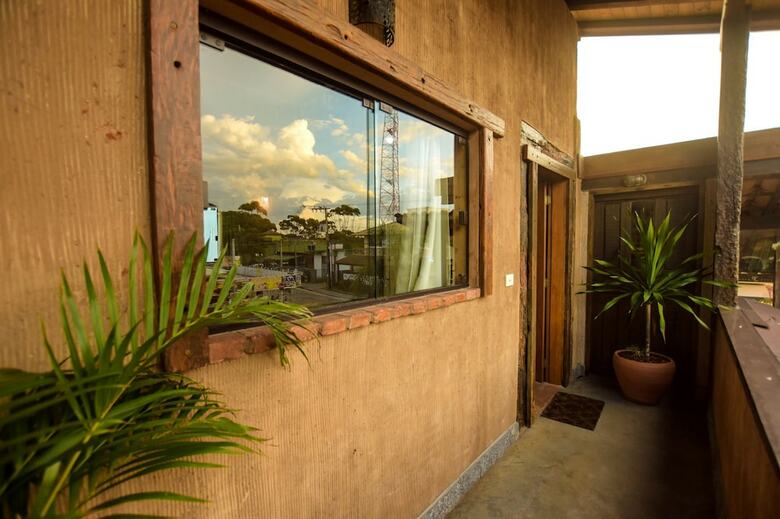 Apartamentos Residencial Banza�