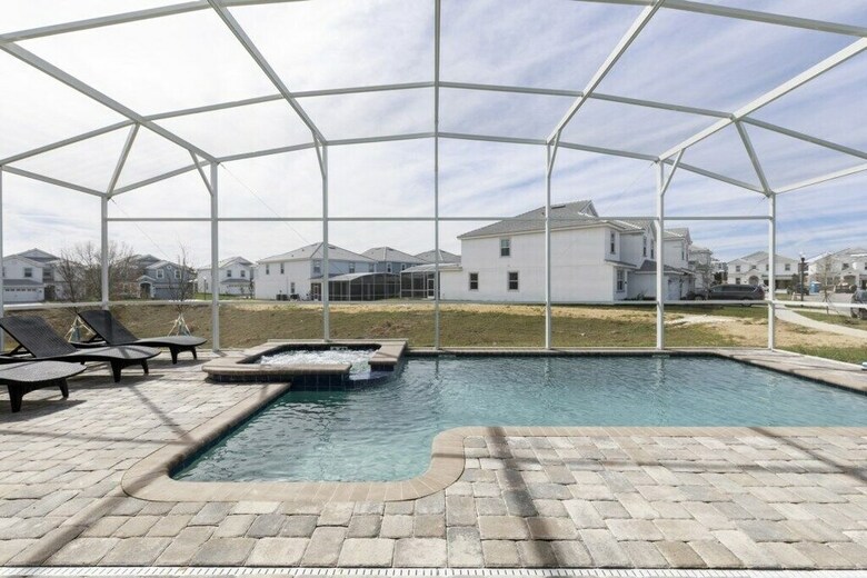 8914 Stinger Drive, Davenport, Fl 33896