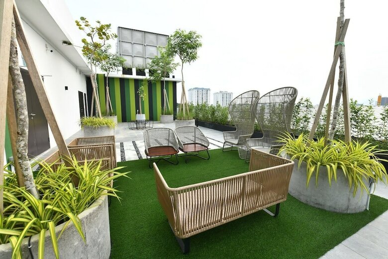 Hotel Sojourn Guest House