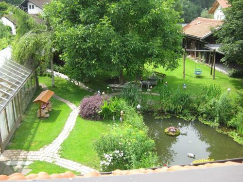 Suzanne's B&B & Gardens