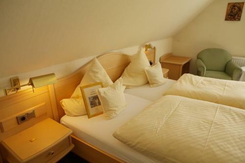 Hostal Hotel-caf� Z�schener Bauernstuben Garni