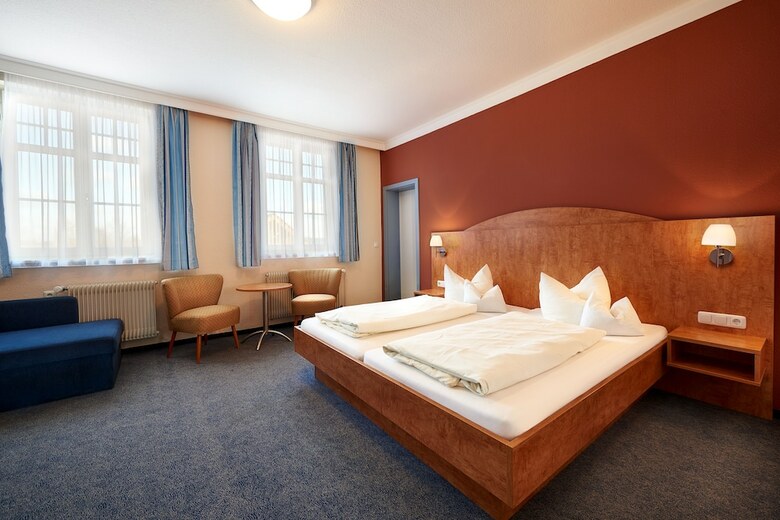 Hostal Gasthof Zur Rose