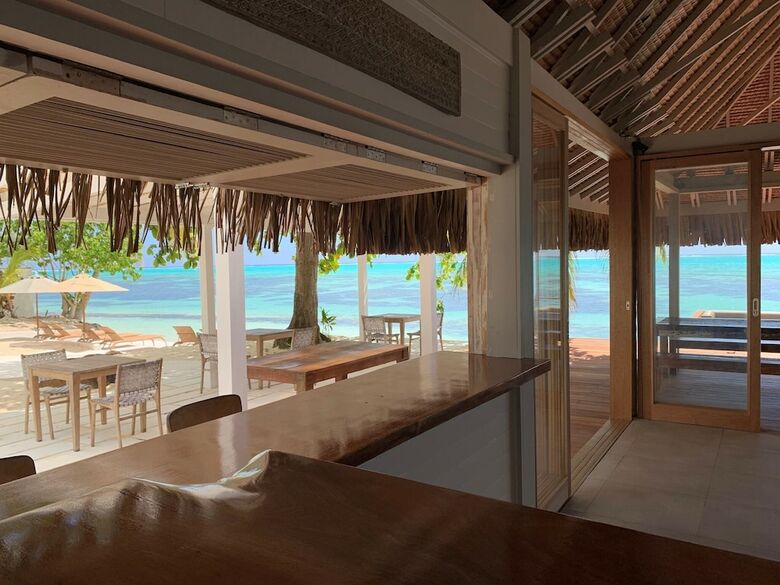 Hotel Moorea Island Beach