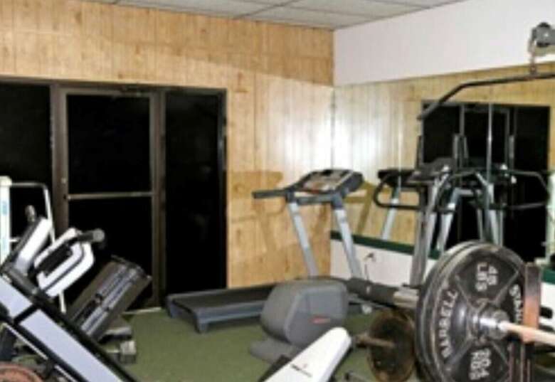 Hotel Limetree Inn & Suites
