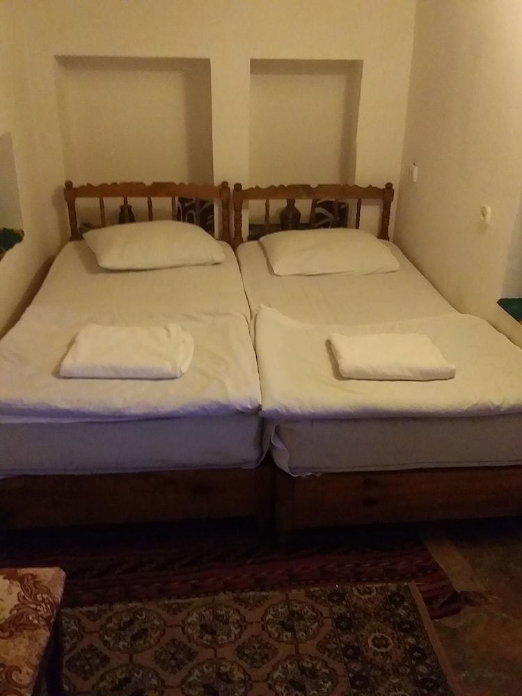 Hotel Mekhtar Accomodation