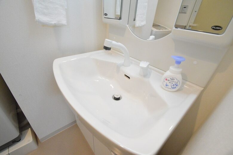 Apartamentos Color Tsuruhashi