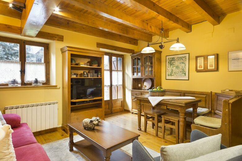 Luderna - Apartamento Con Jard�n Pleta de Arties Montardo