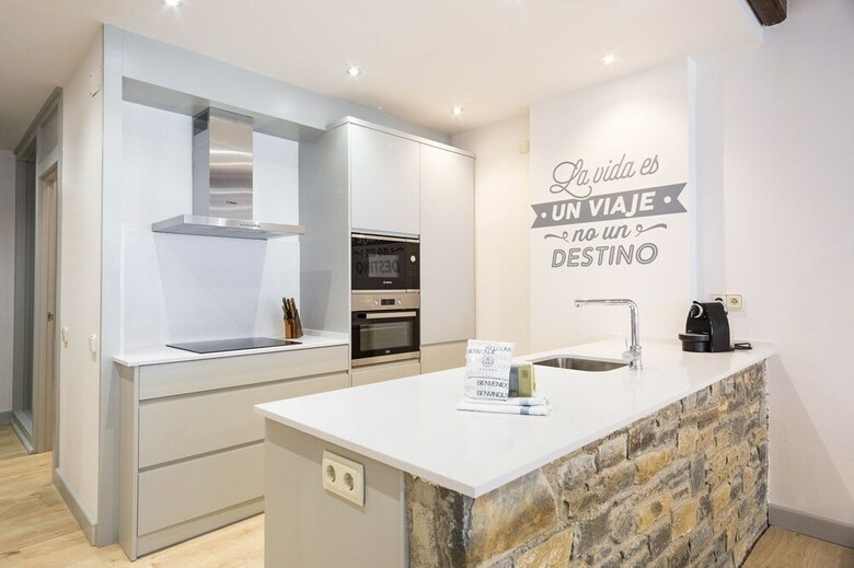 Luderna - Apartamento Con Terraza Bonaigua B1 Joanchiquet