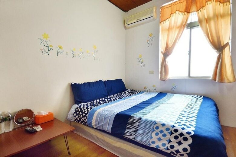 Hotel Yiwa Homestay