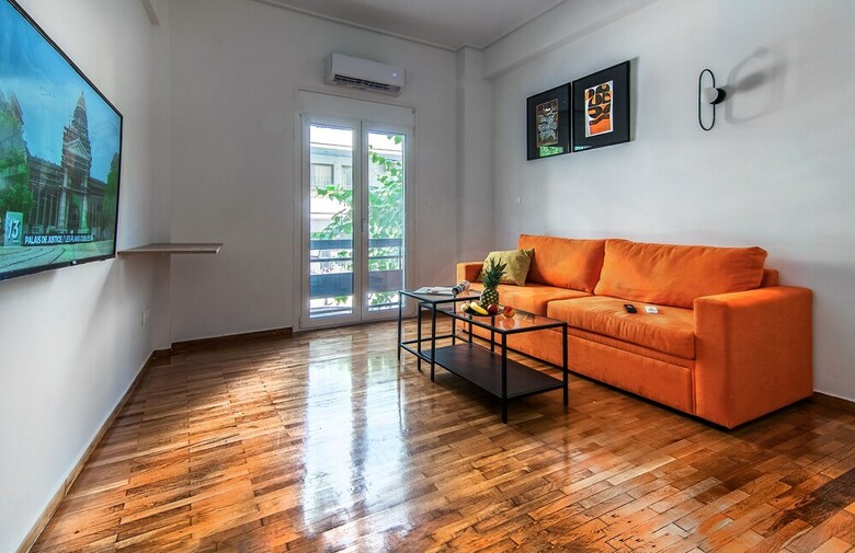 Apartamentos Modern And Stylish Renovated Flat, Next To Metro