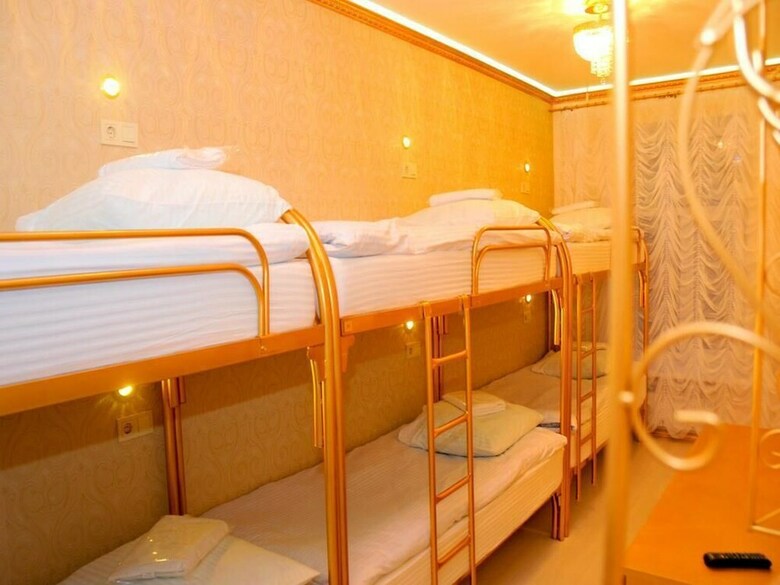 Hostal Vip Guest House Nevsky - Hostel